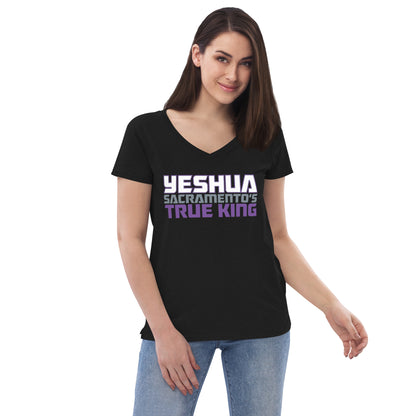 Yeshua Sacramento's True King - Women's V-neck t-shirt
